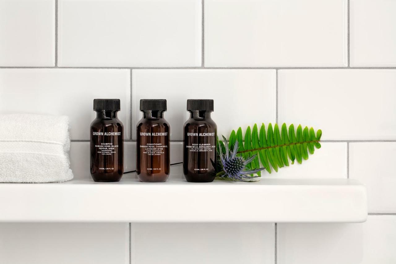 The Whitney Hotel Бостън Екстериор снимка Shower amenities