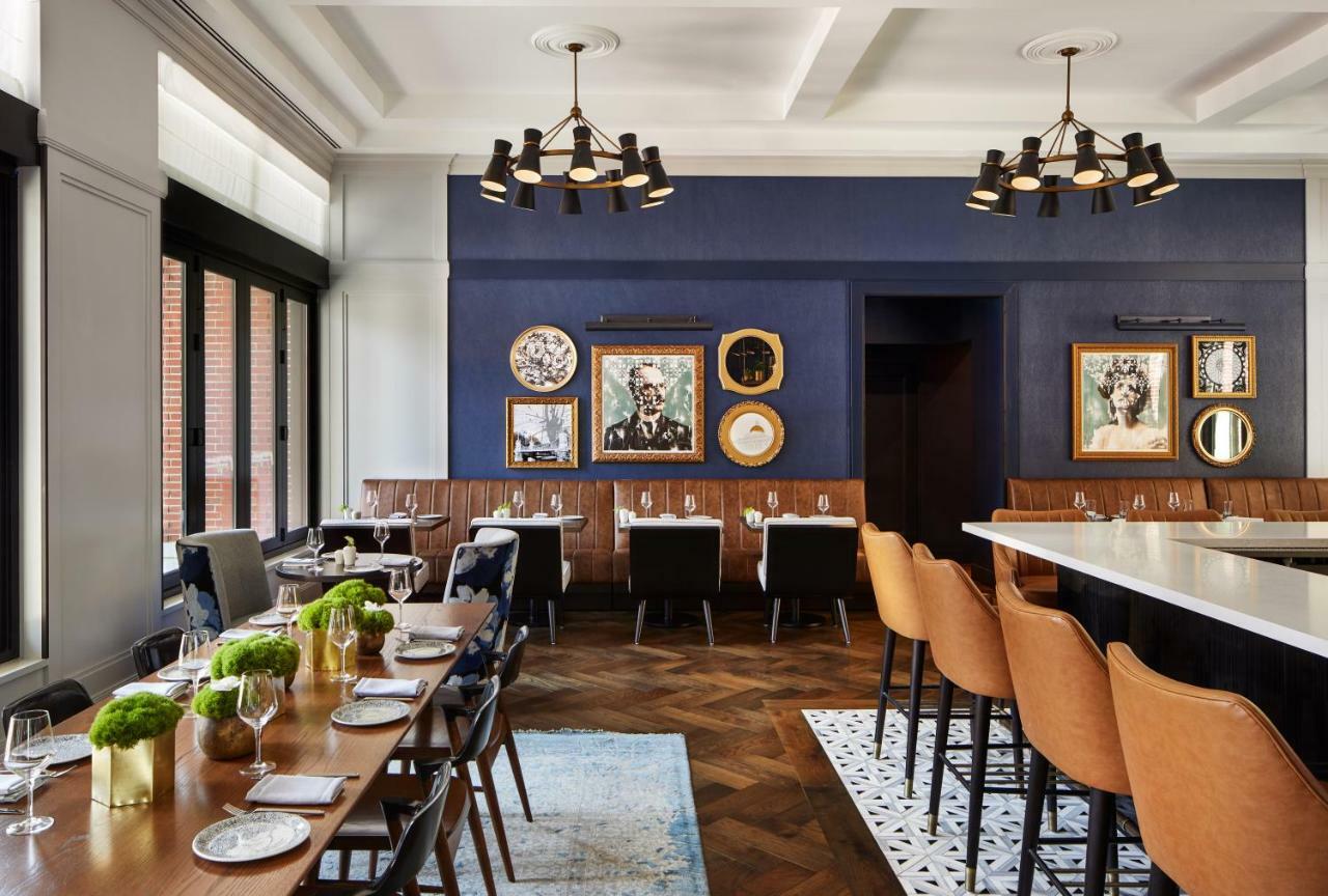 The Whitney Hotel Бостън Екстериор снимка The dining room at the restaurant