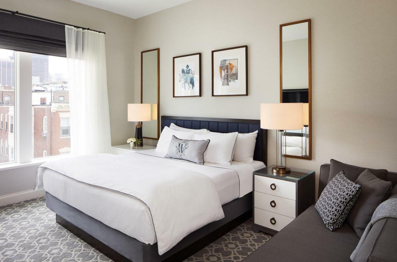 The Whitney Hotel Бостън Екстериор снимка A bedroom at the Hotel Commonwealth