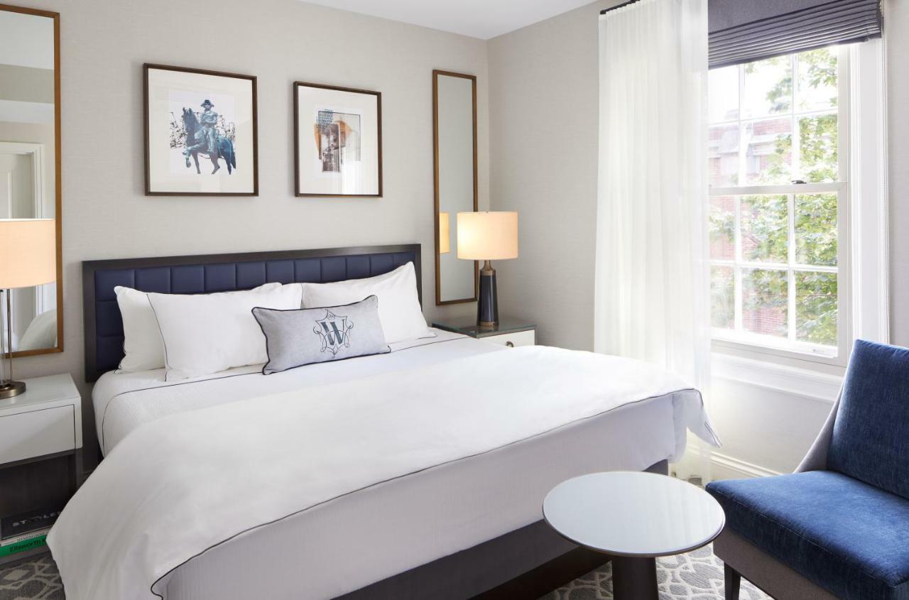 The Whitney Hotel Бостън Екстериор снимка A bedroom at the Hotel Commonwealth